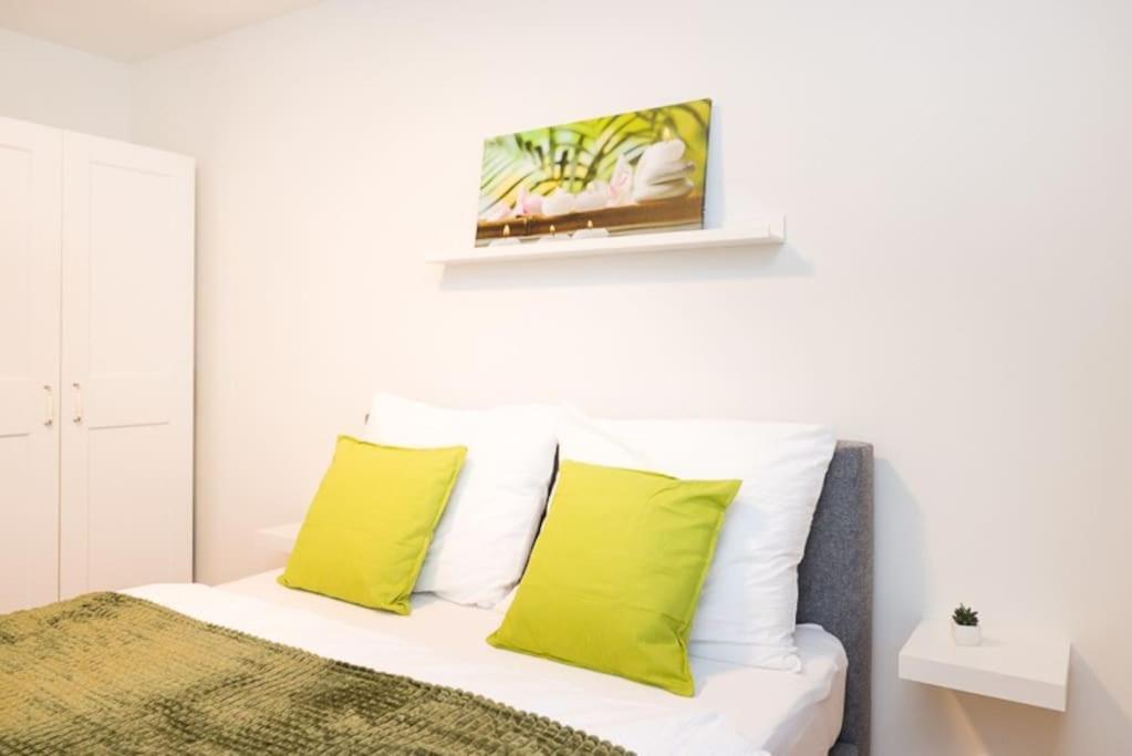 Premium City Apartment With Balcony! Free Garage Parking Included! Vídeň Exteriér fotografie